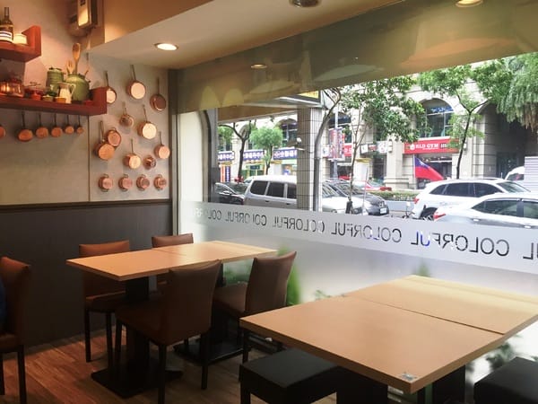 Colorful kitchen/ 卡樂坲廚房:Colorful kitchen 卡樂坲廚房