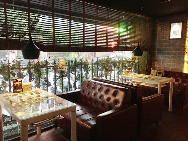 woops bistro bar:woops bistro bar