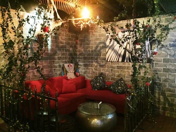 woops bistro bar:woops bistro bar