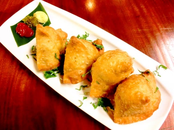 3 Idiots Toast& Curry:3 Idiots Toast& Curry