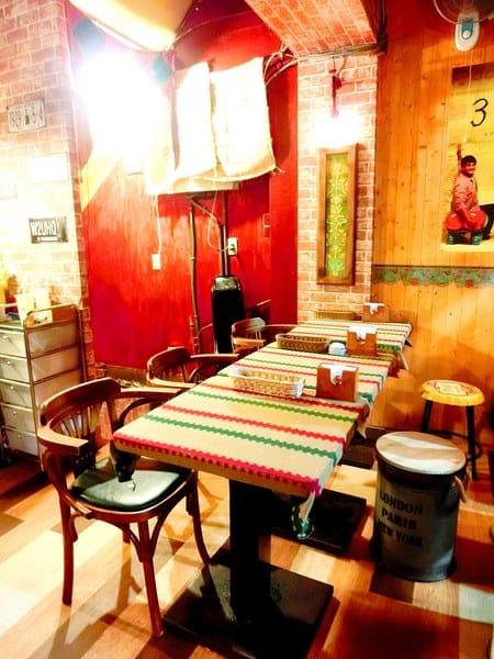 3 Idiots Toast& Curry:3 Idiots Toast& Curry