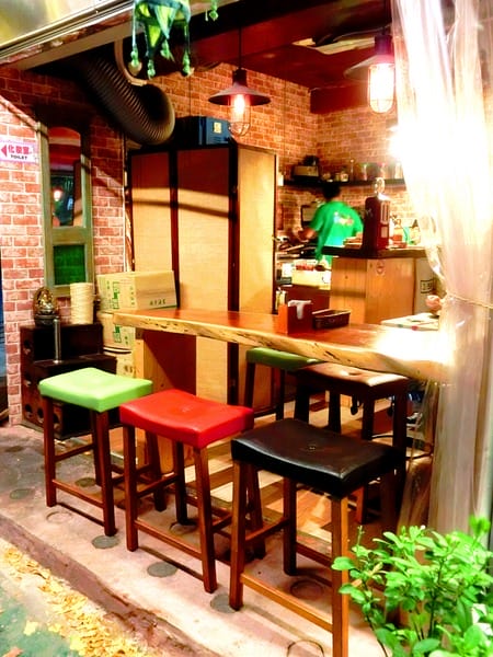 3 Idiots Toast& Curry:3 Idiots Toast& Curry