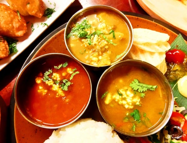 3 Idiots Toast& Curry:3 Idiots Toast& Curry