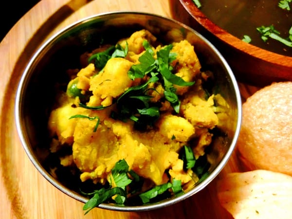 3 Idiots Toast& Curry:3 Idiots Toast& Curry