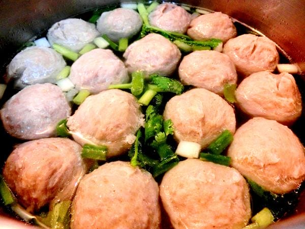 立瑞畜產:立瑞畜產 放漫穀雞系列組合