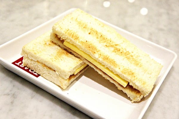 土司工坊 Toast Box(信義威秀店):TOAST BOX土司工坊