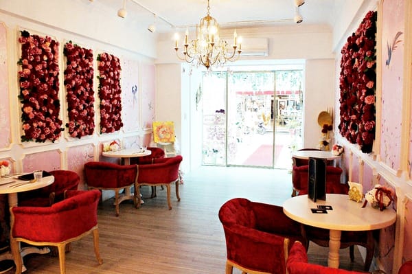 VA VA VOOM:VA VA VOOM