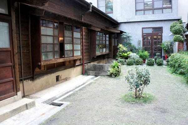 桃園機場捷運:「中壢場」搭桃園機捷挑戰未知旅程-用盲旅玩轉桃園