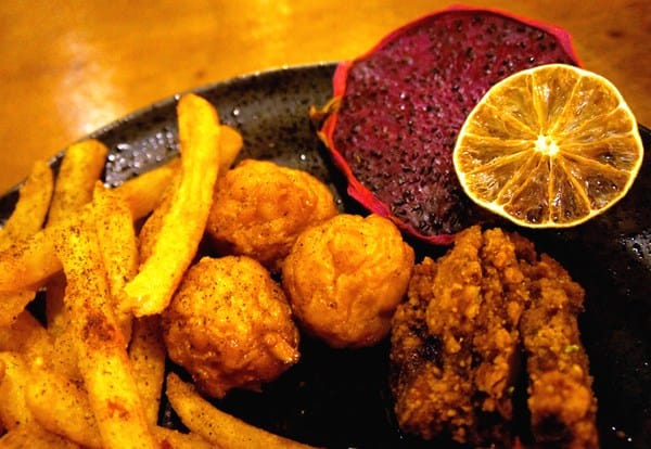 樹下 Undertree:樹下 Undertree