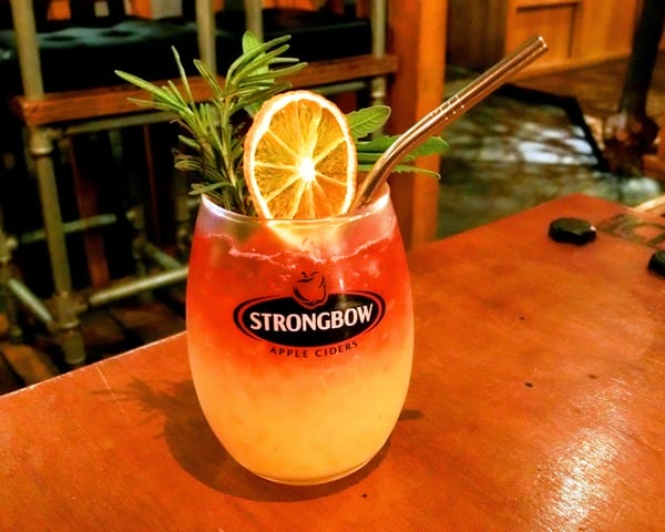 樹下 Undertree:樹下 Undertree