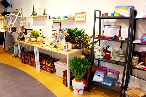 Voyage Addiction Cafe 旅行。家:Voyage Addiction Cafe 旅行。家