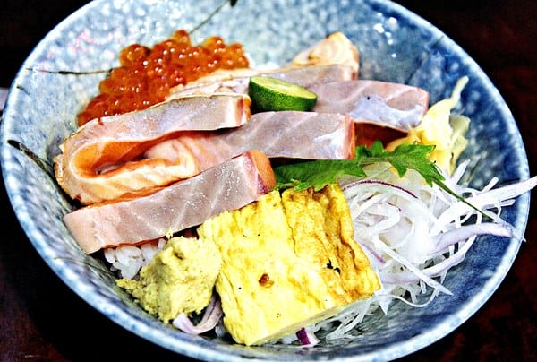 畔の食堂:畔の食堂