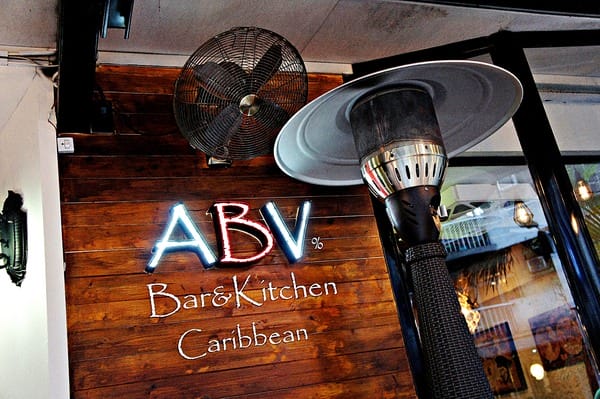 ABV% 加勒比海 精釀啤酒餐廳:ABV% 加勒比海 精釀啤酒餐廳