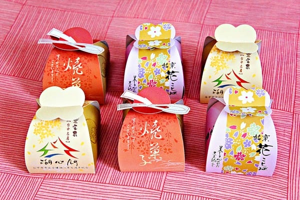 宝泉食品:【宝泉食品】花漾情緣喜餅雙層A款