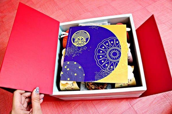 宝泉食品:【宝泉食品】花漾情緣喜餅雙層A款