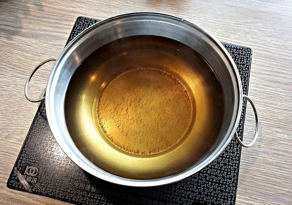 先精緻日式火鍋:先精緻日式火鍋