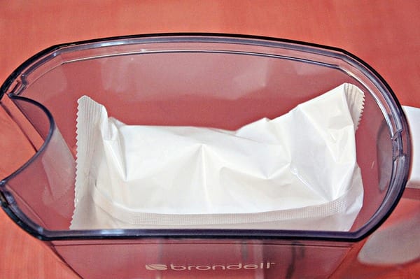 美國 Brondell H2O+ 長效濾水壺:美國 Brondell H2O+ 長效濾水壺