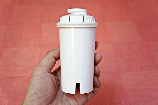 美國 Brondell H2O+ 長效濾水壺:美國 Brondell H2O+ 長效濾水壺