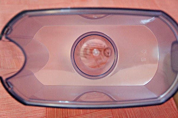 美國 Brondell H2O+ 長效濾水壺:美國 Brondell H2O+ 長效濾水壺