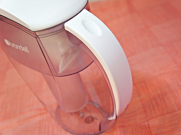 美國 Brondell H2O+ 長效濾水壺:美國 Brondell H2O+ 長效濾水壺