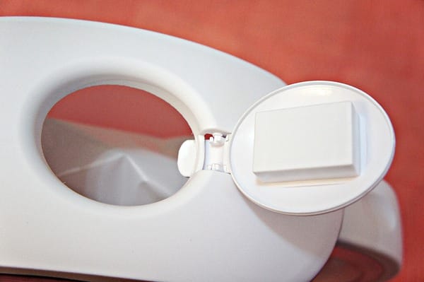 美國 Brondell H2O+ 長效濾水壺:美國 Brondell H2O+ 長效濾水壺