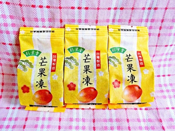 小山等露:小山等露