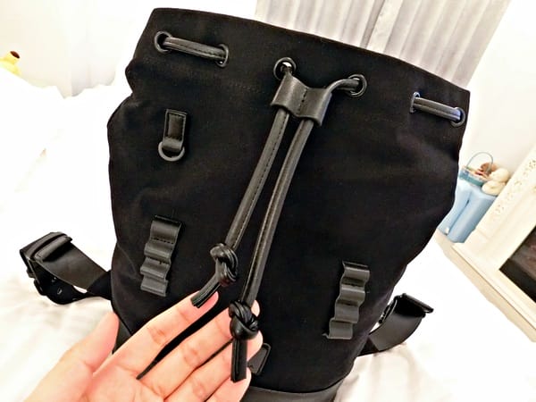 Gaston Luga:Gaston Luga