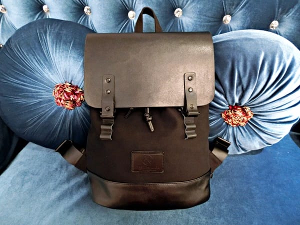 Gaston Luga:Gaston Luga