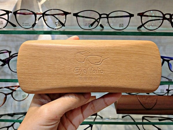 EyeHolic 愛現眼鏡:EyeHolic 愛現眼鏡