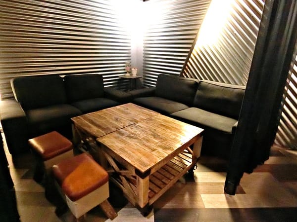 Smith酒藏:【Smith酒藏】 紅酒白酒香檳。500元無限暢飲。捷運忠孝復興站