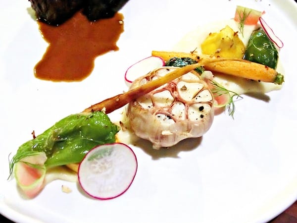 Smith酒藏:【Smith酒藏】 紅酒白酒香檳。500元無限暢飲。捷運忠孝復興站