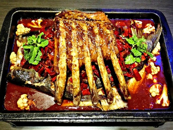 水貨-中和店:水貨炭火烤魚