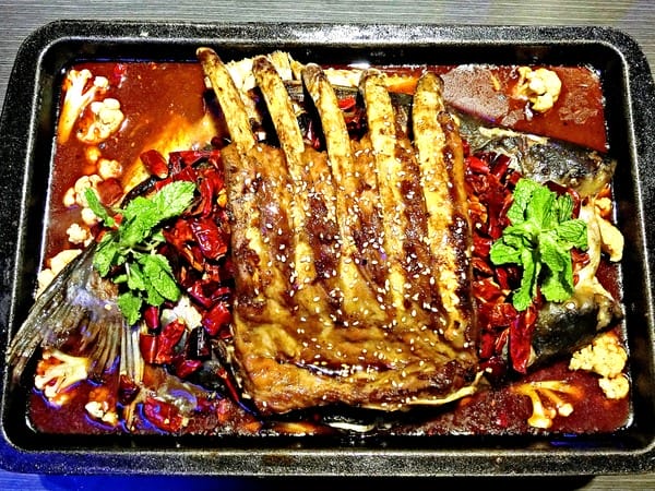 水貨-中和店:水貨炭火烤魚