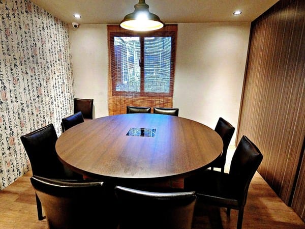 一品言巴渝特色餐館:【一品言巴渝特色餐館】重慶烤魚。麻辣乾鍋