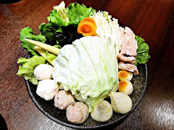 一品言巴渝特色餐館:【一品言巴渝特色餐館】重慶烤魚。麻辣乾鍋