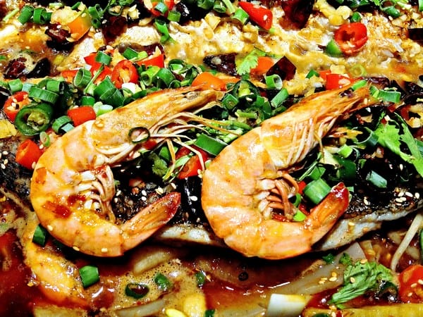 一品言巴渝特色餐館:【一品言巴渝特色餐館】重慶烤魚。麻辣乾鍋