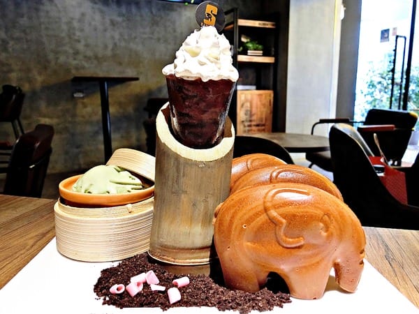 Simple by elephant garden:Simple by elephant garden