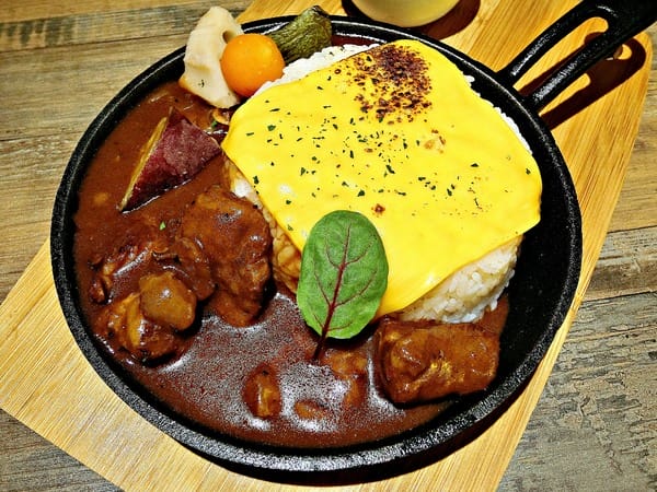 Simple by elephant garden:Simple by elephant garden