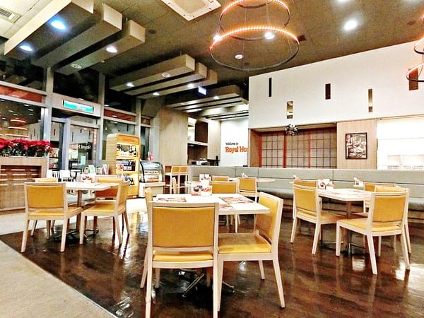 ROYAL HOST樂雅樂家庭餐廳(南港園區店):樂雅樂日式家庭餐廳 Royal Host