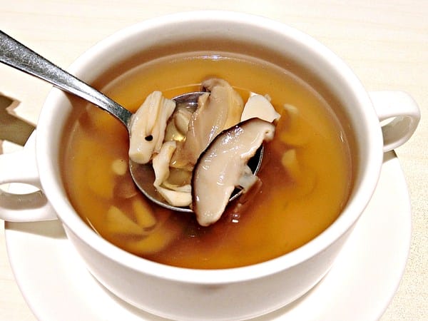 ROYAL HOST樂雅樂家庭餐廳(南港園區店):樂雅樂日式家庭餐廳 Royal Host