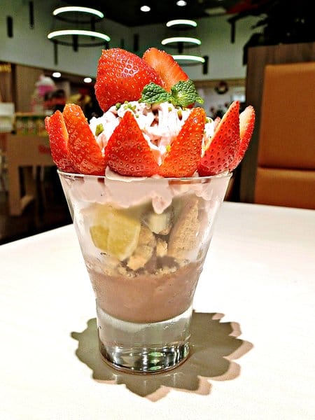 ROYAL HOST樂雅樂家庭餐廳(南港園區店):樂雅樂日式家庭餐廳 Royal Host