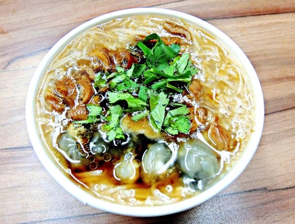 胖媽媽大腸蚵仔麵線肉粽(忠明店):胖媽媽大腸蚵仔麵線 忠明店