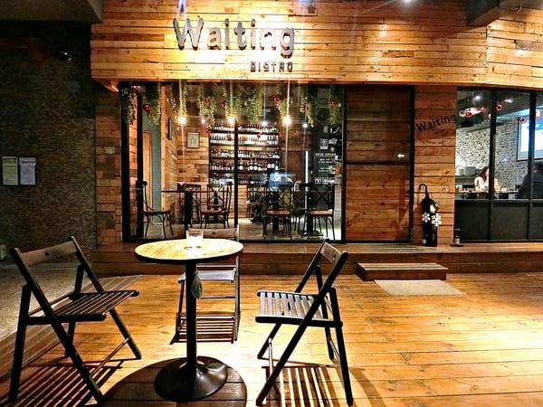 Waiting Bistro:Waiting Bistro