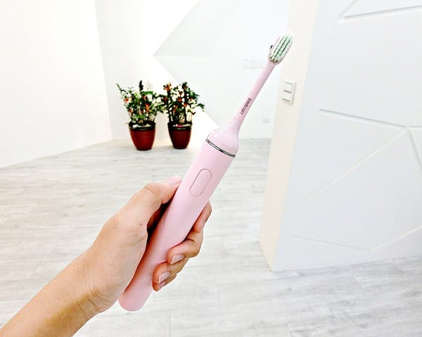 Soodo音波震動牙刷:Soodo音波震動牙刷