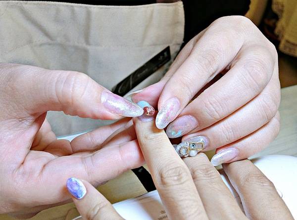 JB女王美甲美睫沙龍(中山店):【JB女王美甲美睫沙龍】台北雙連美甲。手足保養。凝膠造型