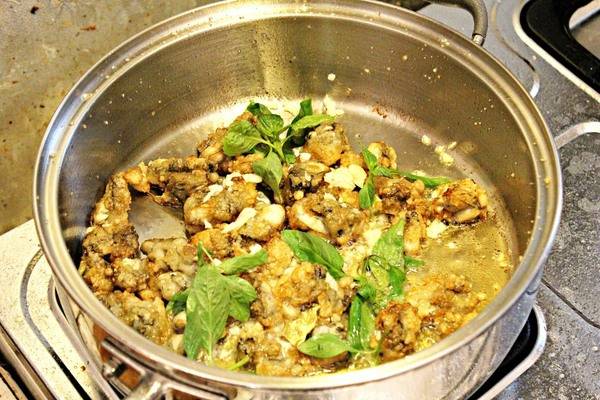 FJ飛捷義大利生活館:【FJ飛捷義大利生活館】新科技快鍋—炒鍋。義大利原裝進口。保用50年的高級快鍋!