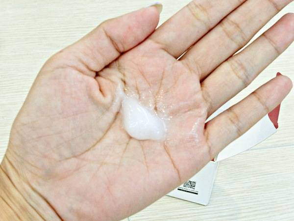 Hair-S愛爾絲(瞬順護髮霜):【Hair-S愛爾絲】瞬順護髮霜