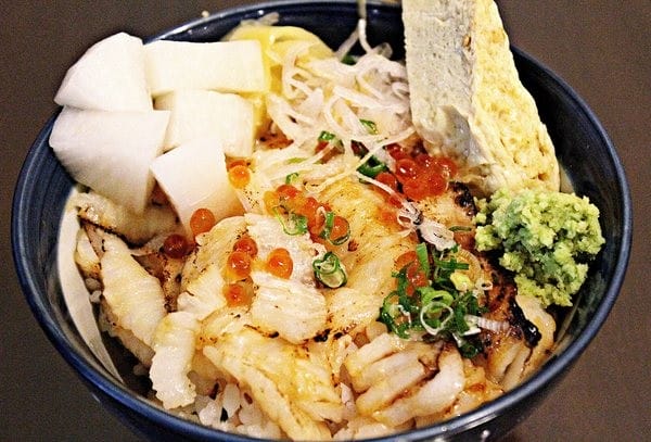 元月食堂:【元月食堂】樹林美食日式料理。生魚片。日式蓋飯推薦