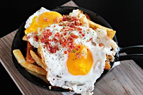 ABV閣樓餐酒館景觀餐廳:【ABV閣樓餐酒館景觀餐廳】板橋府中站。世界精釀啤酒。手工義大利麵