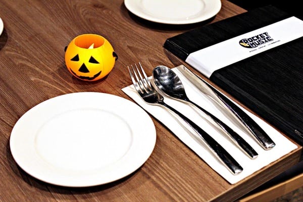 Rocket Music:【Rocket Music】音樂餐酒館推薦。LIVE演唱